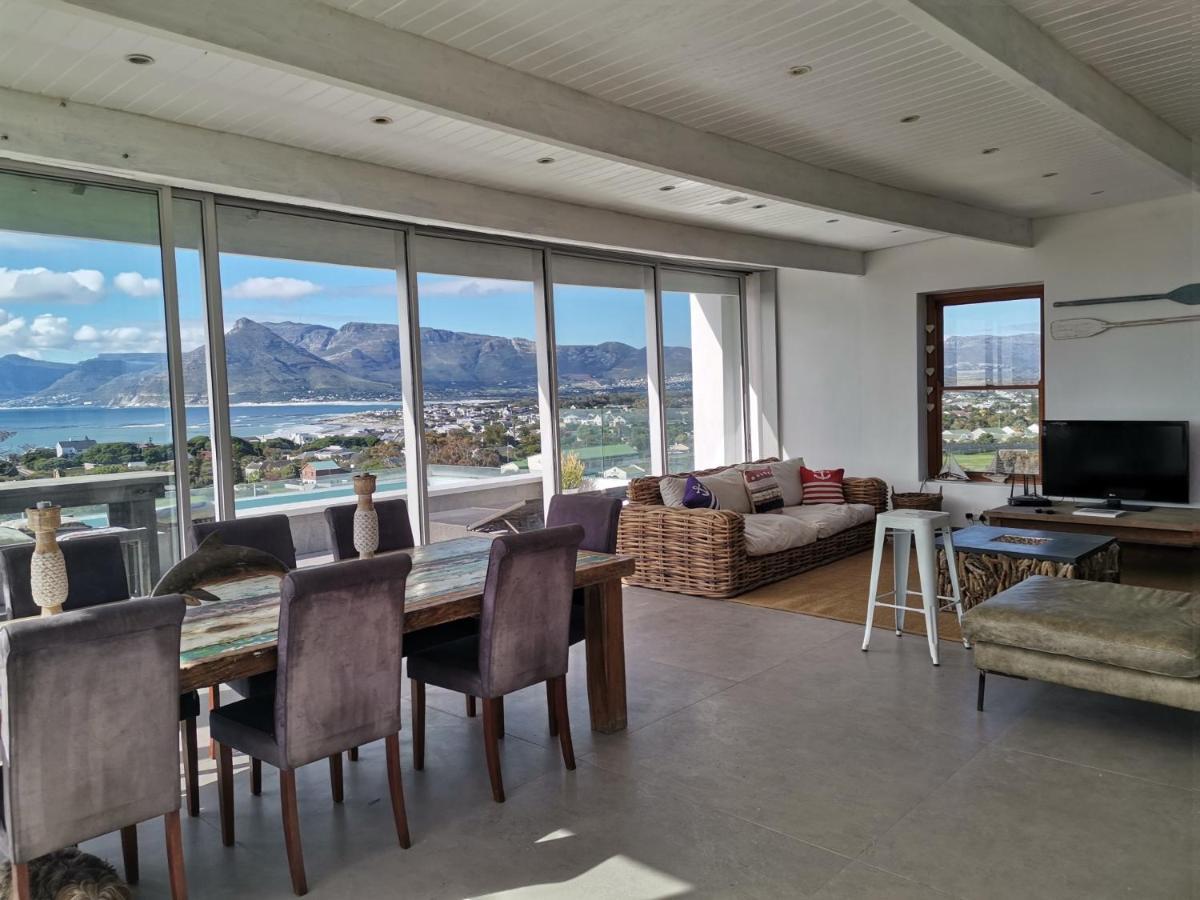 Mountain & Sea Apartments Kommetjie Bagian luar foto