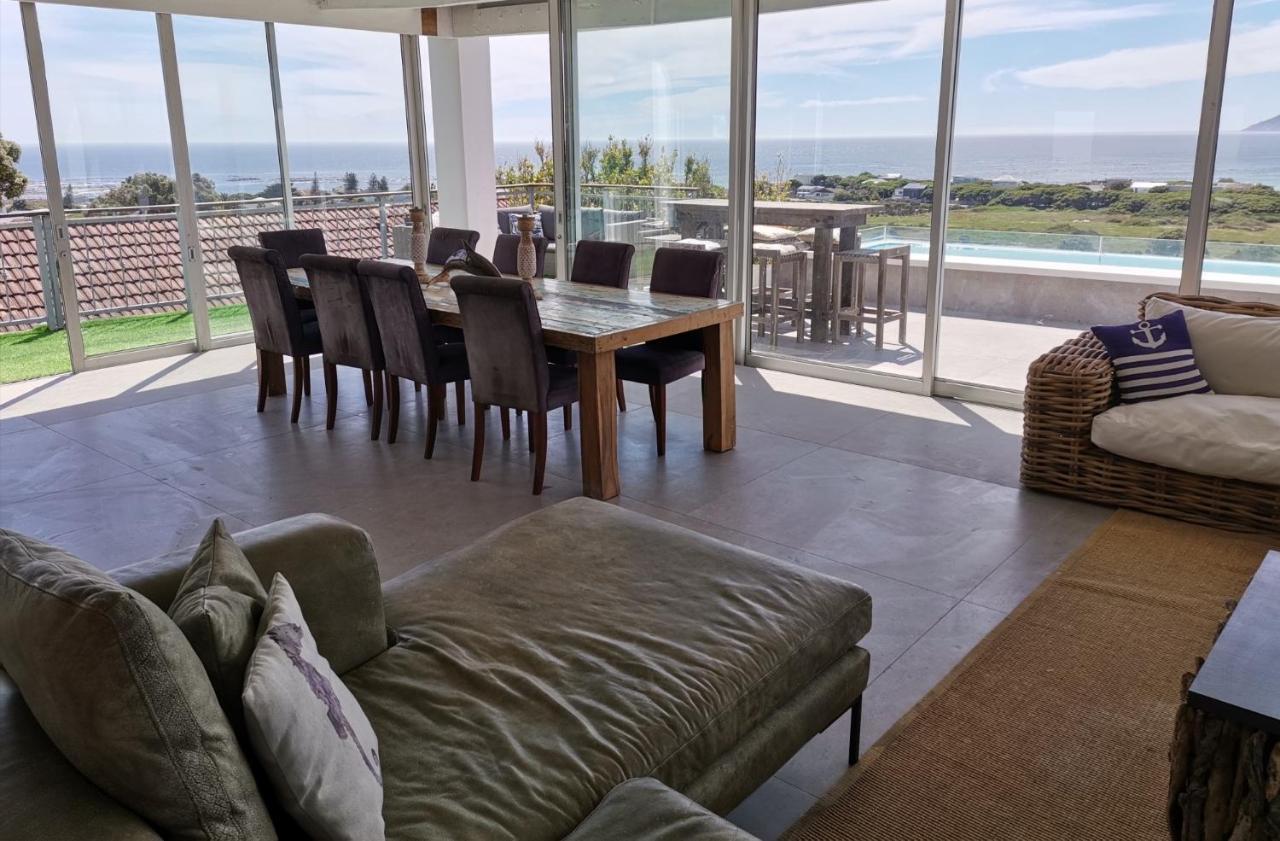 Mountain & Sea Apartments Kommetjie Bagian luar foto