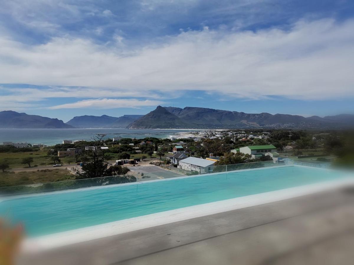 Mountain & Sea Apartments Kommetjie Bagian luar foto