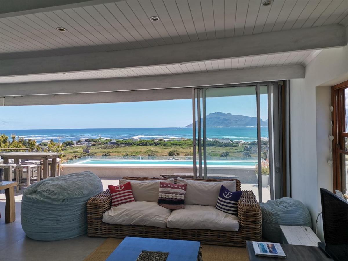 Mountain & Sea Apartments Kommetjie Bagian luar foto