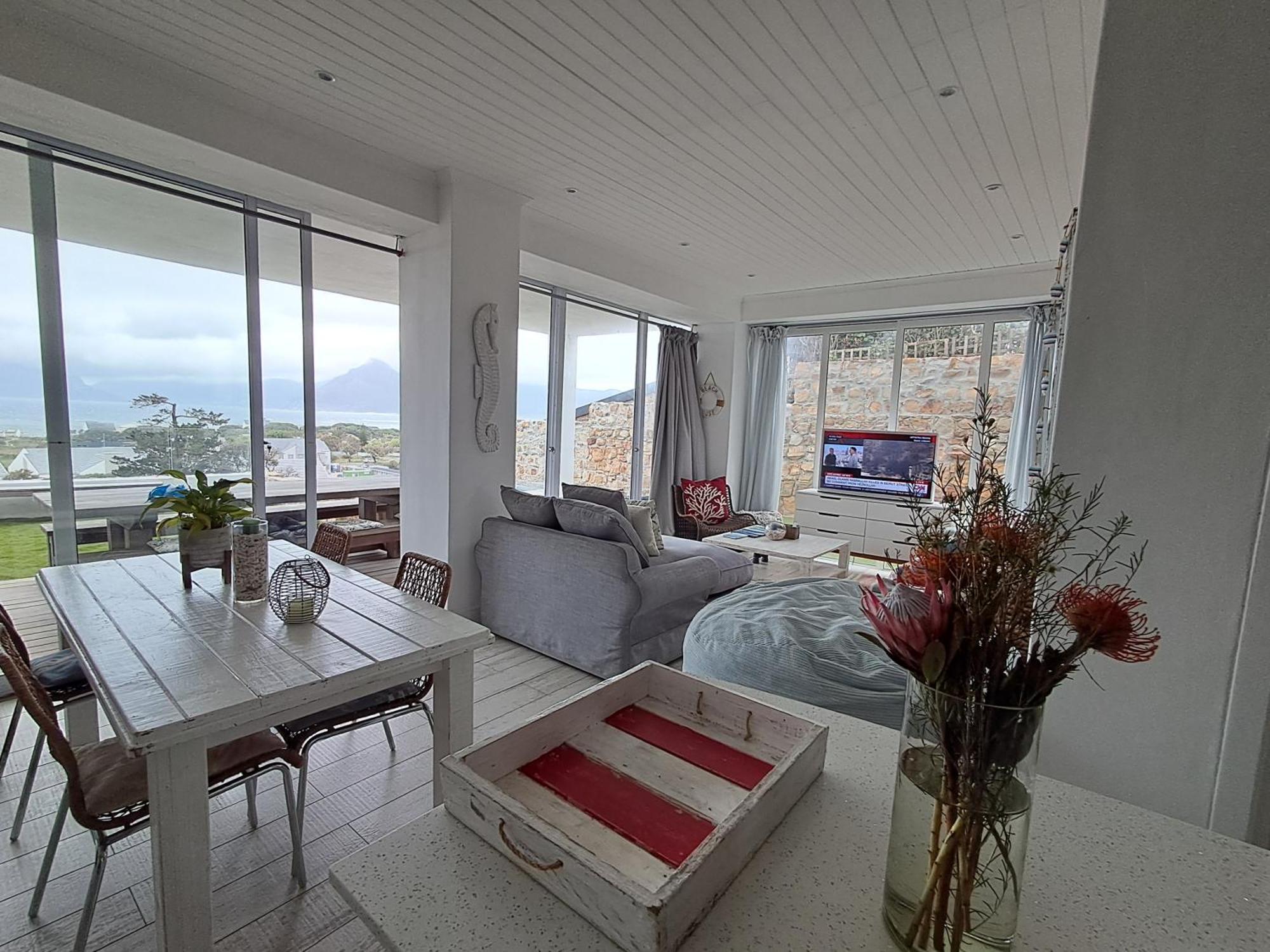 Mountain & Sea Apartments Kommetjie Bagian luar foto